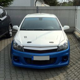 Opel_Astra_H_GTC.jpg